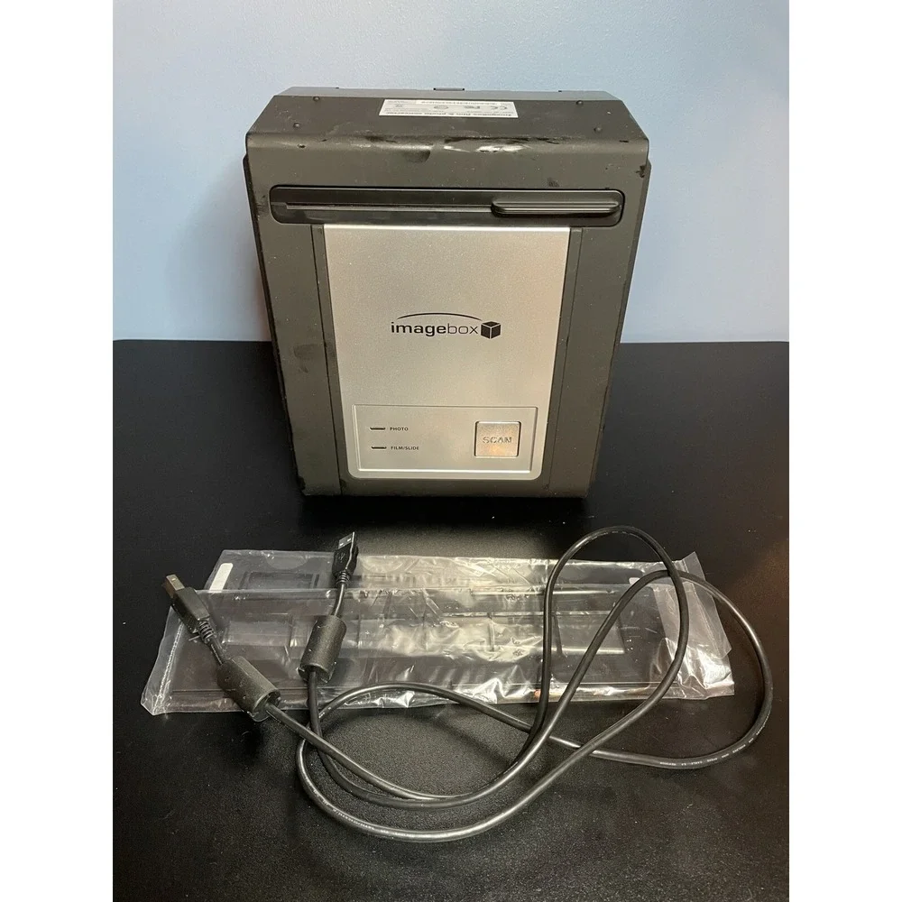 Pacific Image Imagebox 35mm Film Slide & Photo Converter Scanner‎
